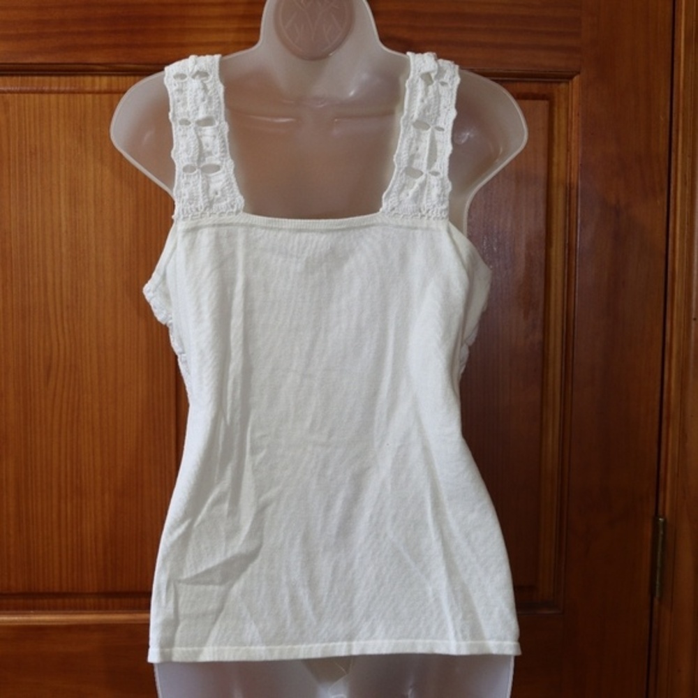 Gaby & Eden White Crochet Black Bow Tank Top LG Bohemian Elegant - Picture 10 of 13